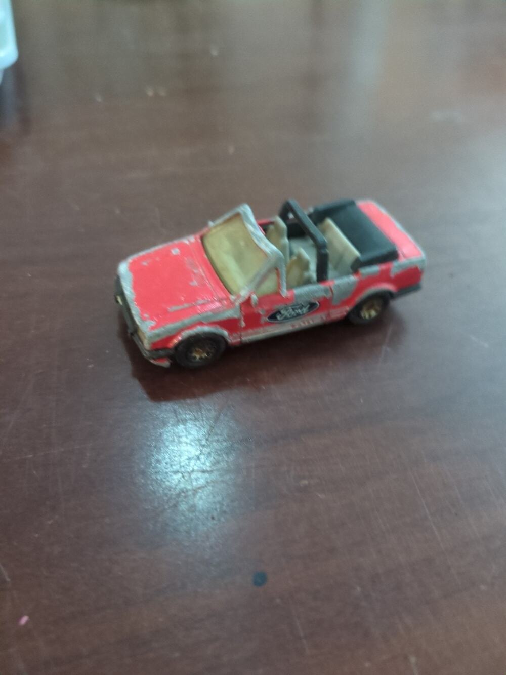 Vintage 1985 Matchbox Ford Escort XR3i Cabriolet Red with Ford Logo Compact